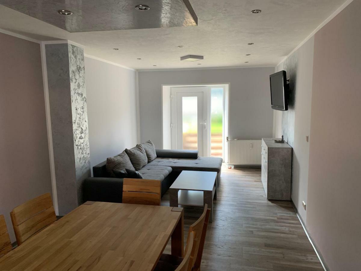 Ferienwohnung Rosa Rohrbach  ภายนอก รูปภาพ